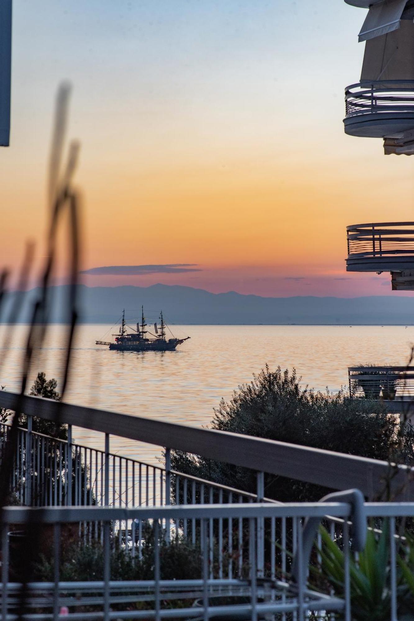Houseloft Koromila Sea View Daire Selanik Dış mekan fotoğraf