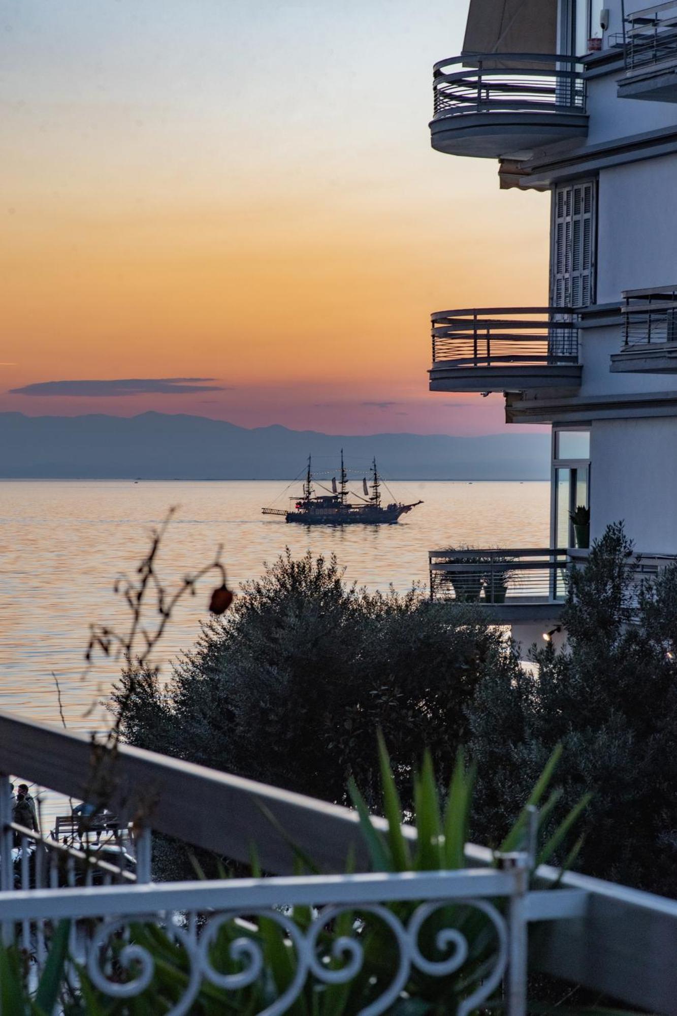 Houseloft Koromila Sea View Daire Selanik Dış mekan fotoğraf